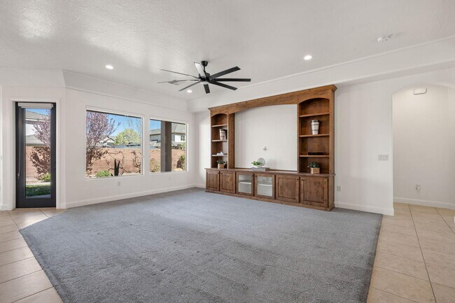 Foto del edificio - 2735 E Auburn Cir