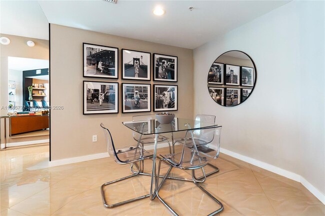 Building Photo - 300 S Biscayne Blvd