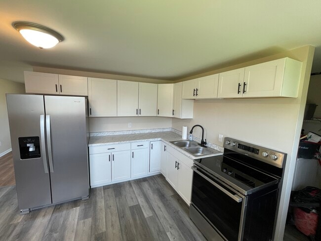 Foto del edificio - 19 Valley Park Dr