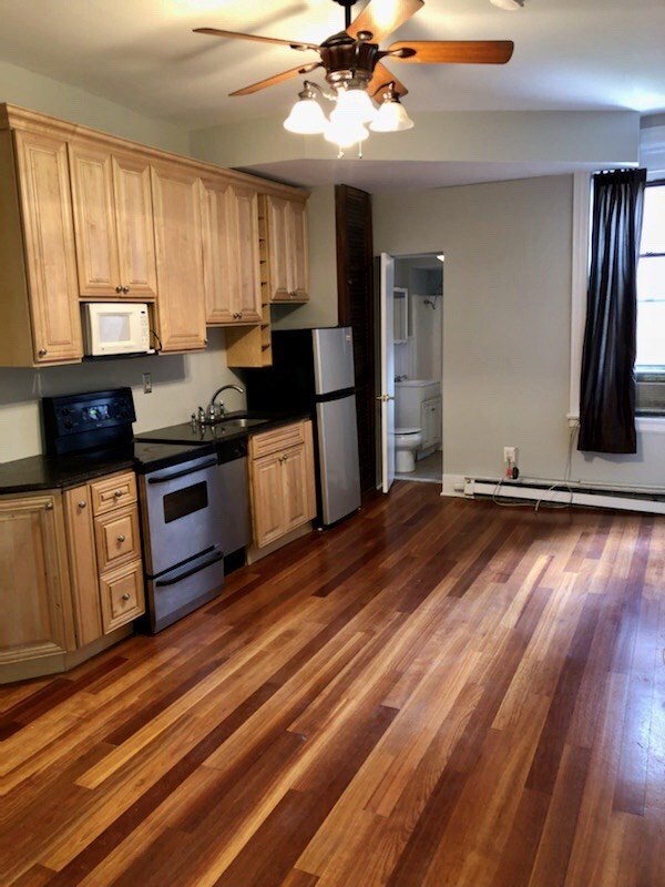 Foto principal - 133 Madison St