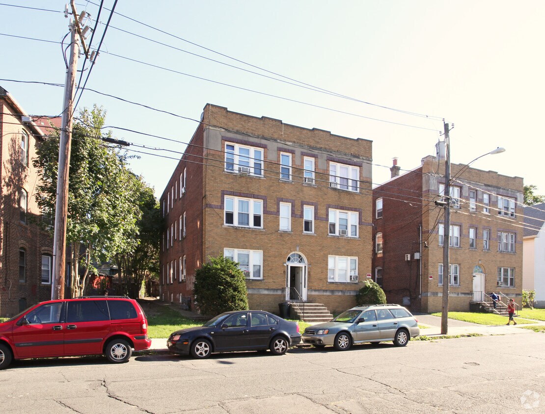 Foto del edificio - 45 S Whiting St