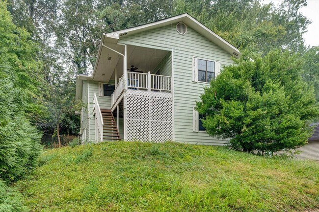 Beautiful 4 bedroom 2 btahroom - Beautiful 4 bedroom 2 btahroom House