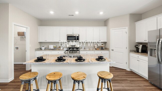 Building Photo - BRAND NEW!!! Be the first to live in this ...