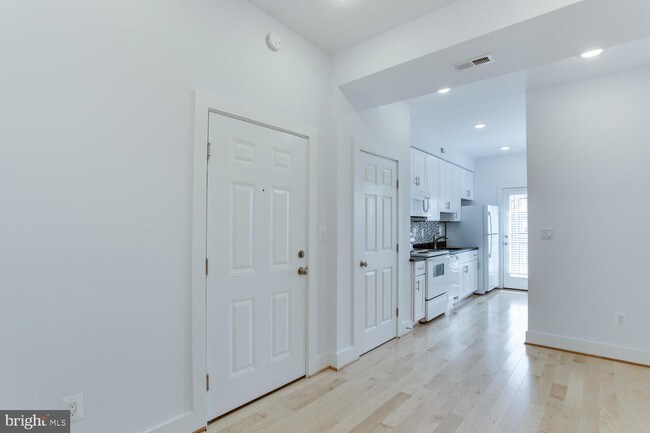 Foto del edificio - 851 19th St NE
