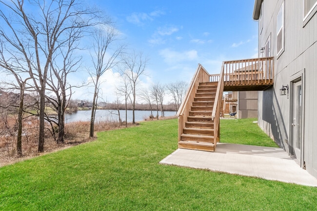 Foto del edificio - Fantastic 4bd/2.5ba home! Coming soon!