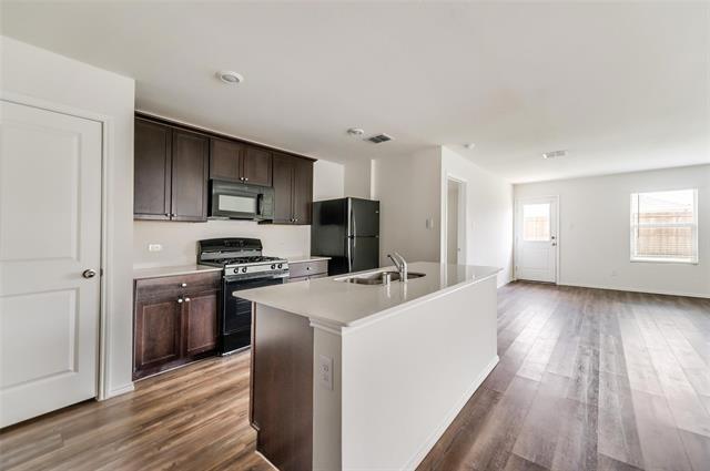 Building Photo - 1801 Avery Pointe Dr