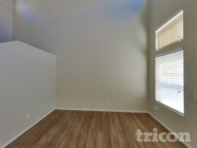 Foto del edificio - 7900 Hornbeam Ct