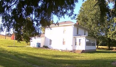 Building Photo - 21163 Junction Rd