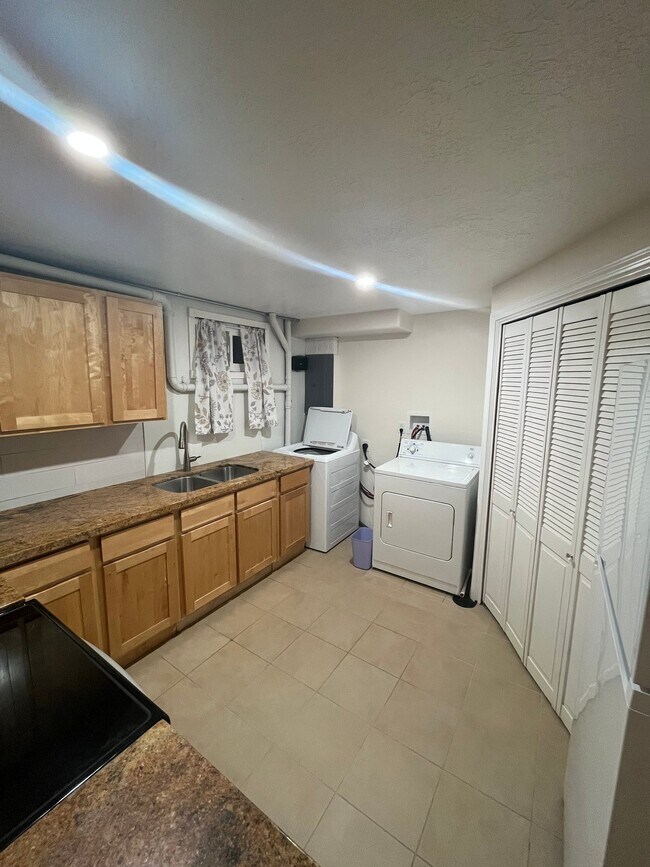 Foto del edificio - 279 Peachtree Dr