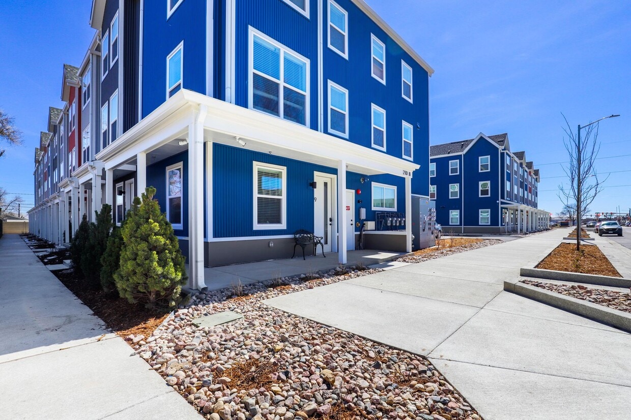 Primary Photo - Brand New Urban Townhomes in the heart of ...