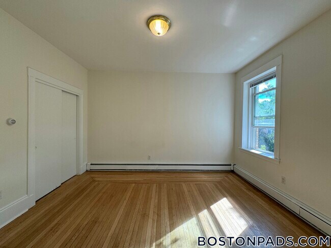 Foto del edificio - 21 Fairbanks St