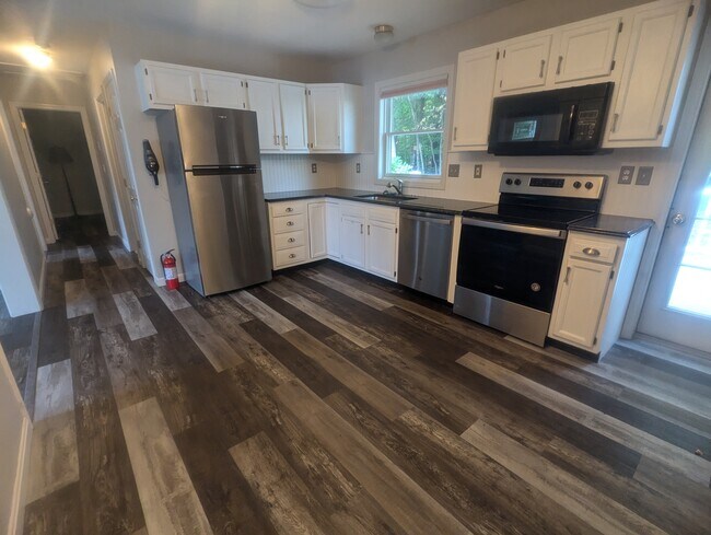 Foto del edificio - 124 Albe Dr