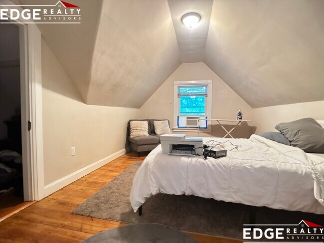 Foto del edificio - 25 Sparhawk St