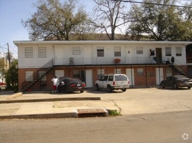 Building Photo - 2200 Oretha Castle Haley Blvd