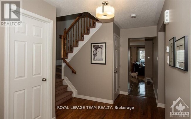 Building Photo - 90 Upney Dr