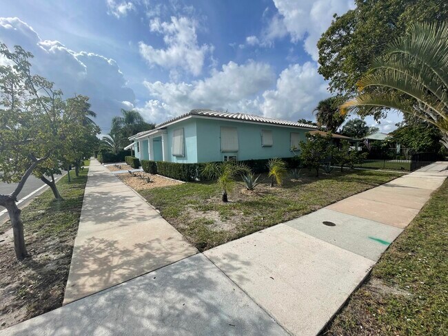 Foto del edificio - 5213 Spruce Ave