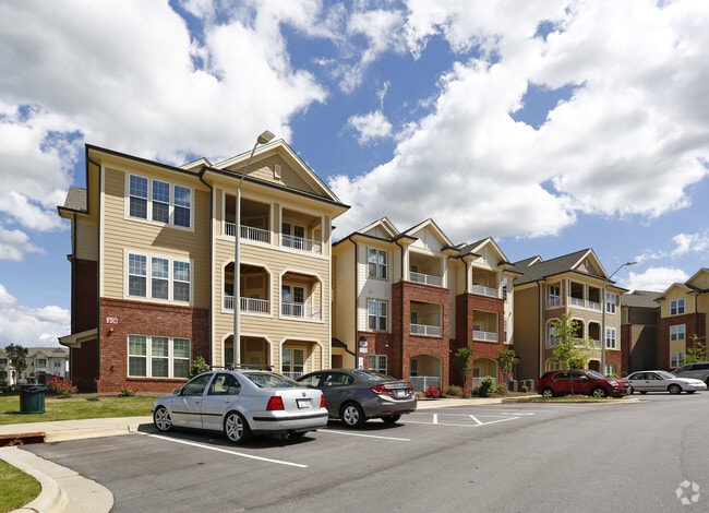 Building Photo - Villages at McCullers Walk