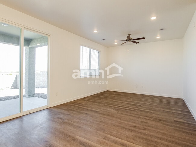 Foto del edificio - 20177 W Thomas Rd