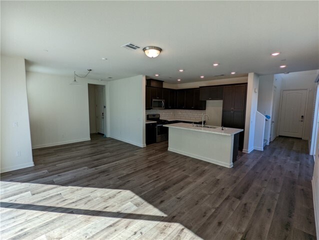 Foto del edificio - 122 Cambria Ct
