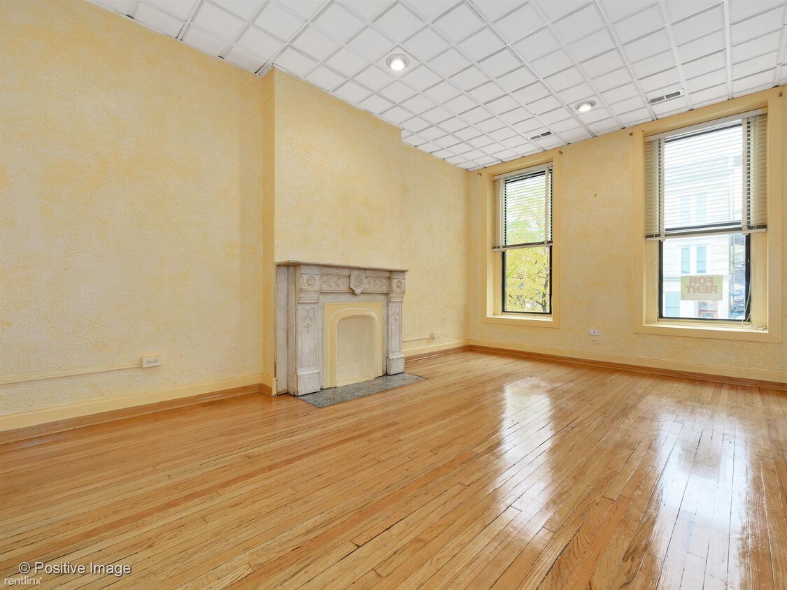 Foto principal - 2 br, 1 bath Apartment - 911 S Loomis St