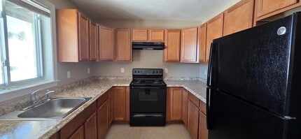 Building Photo - 47 Beatrice St