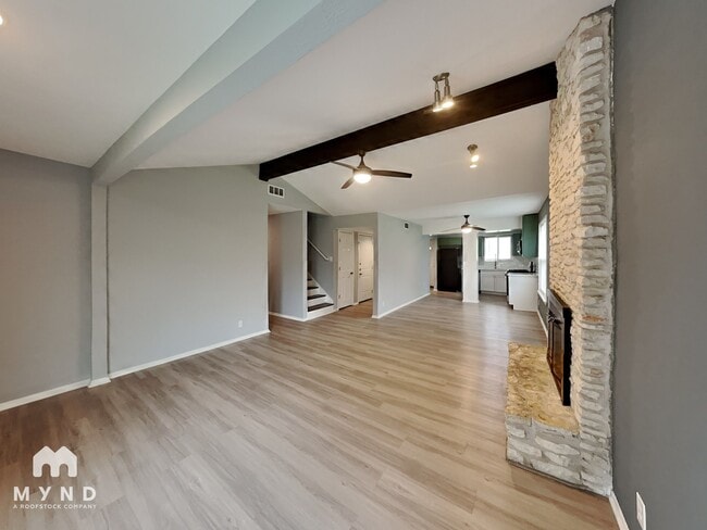 Building Photo - 1901 Gentilly Cir