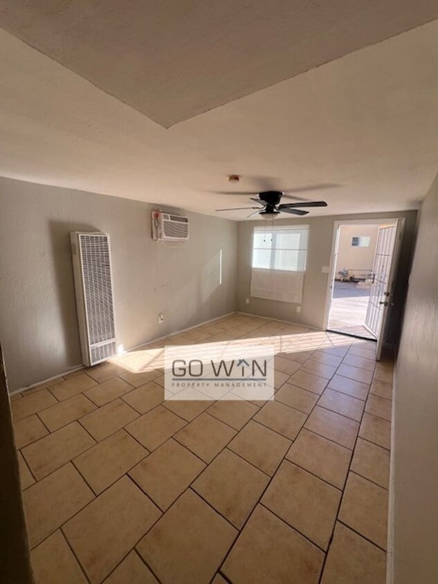 Foto principal - 1836 E Harvard St