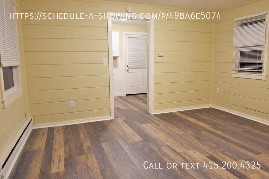 Building Photo - Pet Friendly 1 Bedroom in Seaside!!