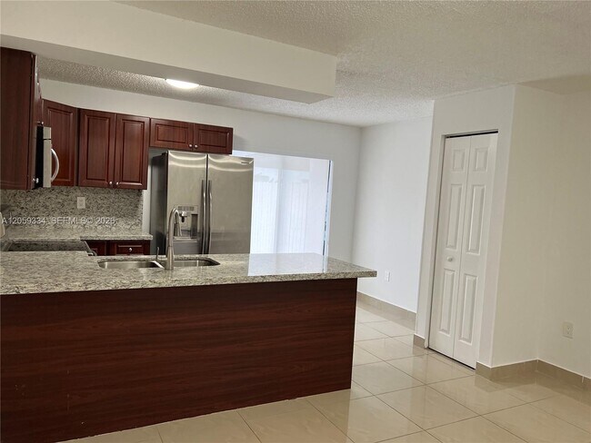 Foto del edificio - 15410 SW 74th Cir Ct
