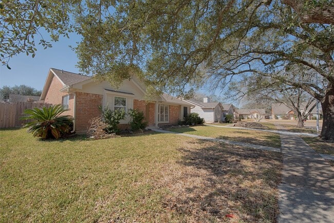 Building Photo - 11406 Sagewind Dr