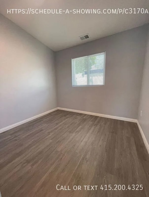 Building Photo - 1077 Greenfield Dr