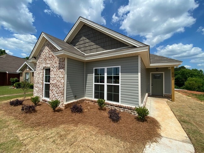 Building Photo - Home for rent in Montgomery!!! Available to View with 48 Hour Notice!!!