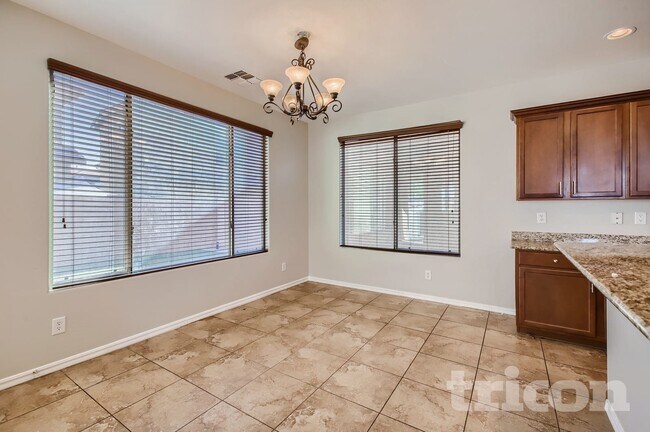 Foto del edificio - 19193 E Swan Dr