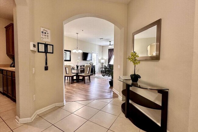 Foto del edificio - VC-IS1 110 - Lakefront unit - Near all Maj...