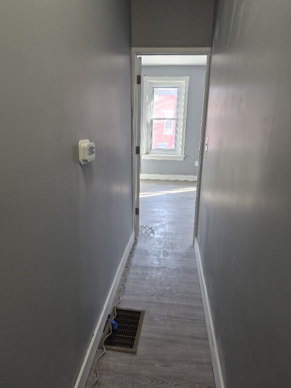 Building Photo - 180 Walnut Ave