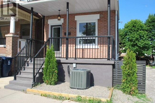 Building Photo - 155 Greenwood Ave