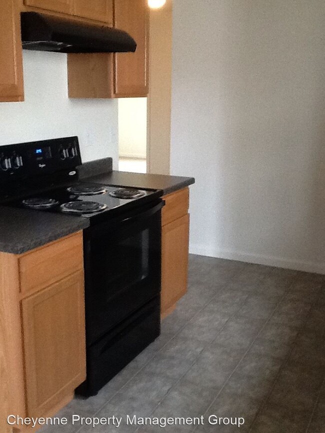 Building Photo - 206 Patton Ave