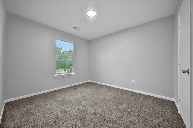 Foto del edificio - 18202 Coreland Ln