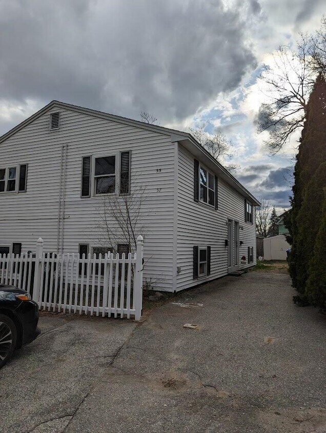 55 Stevens St, Manchester, NH 03103 Townhome Rentals in Manchester NH