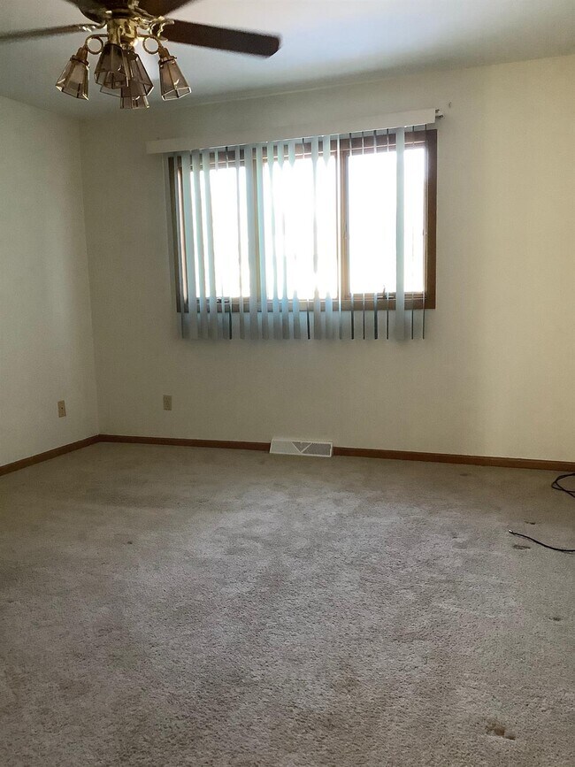 Building Photo - 2702 Morningside Dr