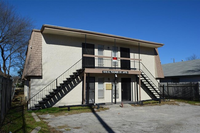 Building Photo - 1015 E Tucker St