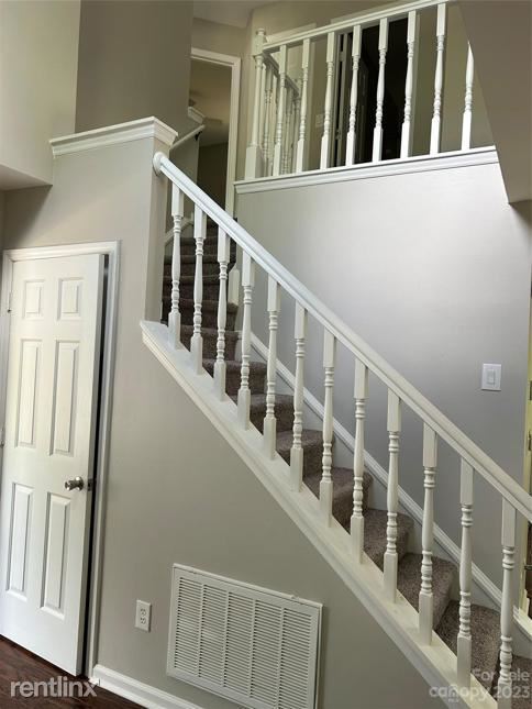 Foto del edificio - 4 br, 2 bath House - 1520 R Pine Mountain ...