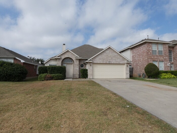 Primary Photo - 613 Crystal Brook Dr