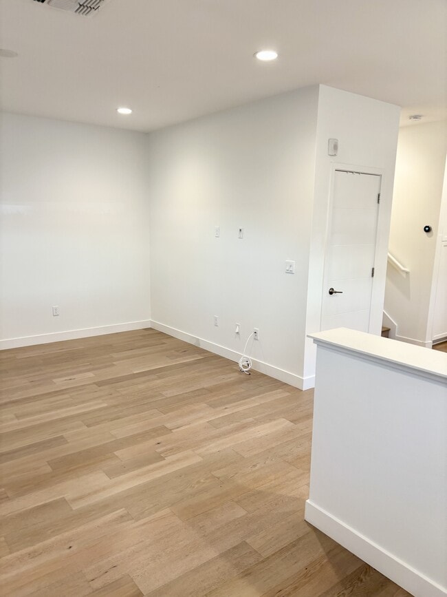 Photo - 997 24th St Townhome