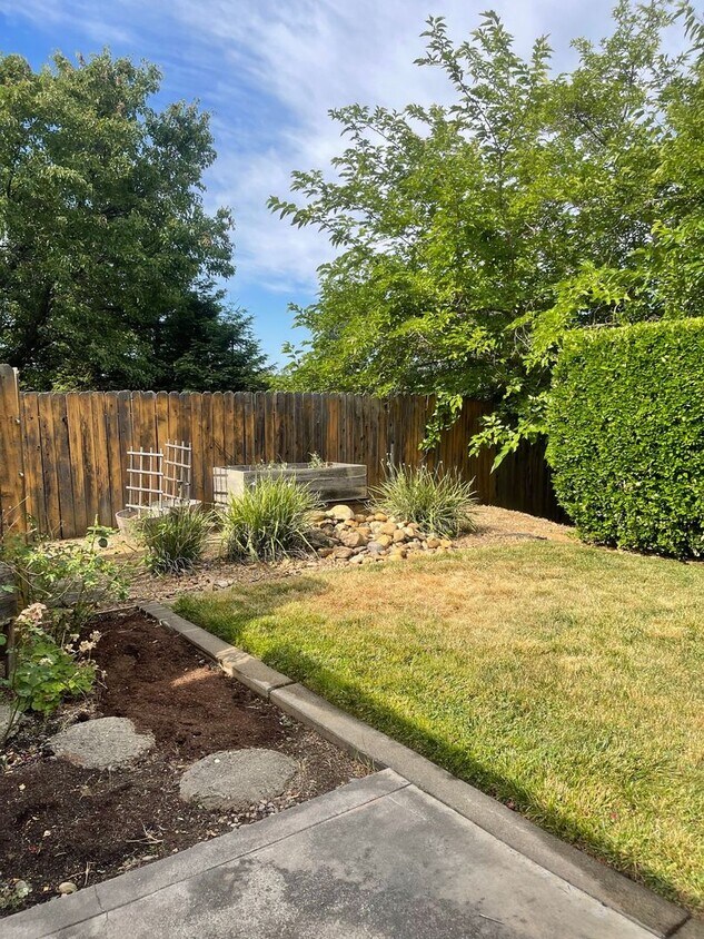 Foto del edificio - 4481 Lynbrook Loop