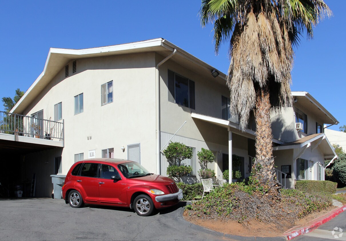 Foto del edificio - 734 Alta Vista Dr