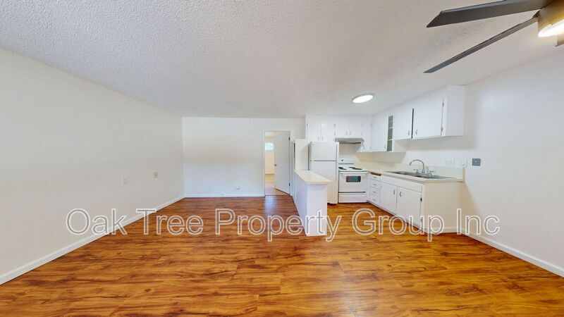 Primary Photo - 1200 D St