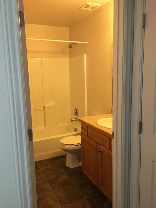 Bathroom - 610 E Lagoon St