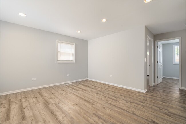 Foto del edificio - 6 E Briarwood Dr