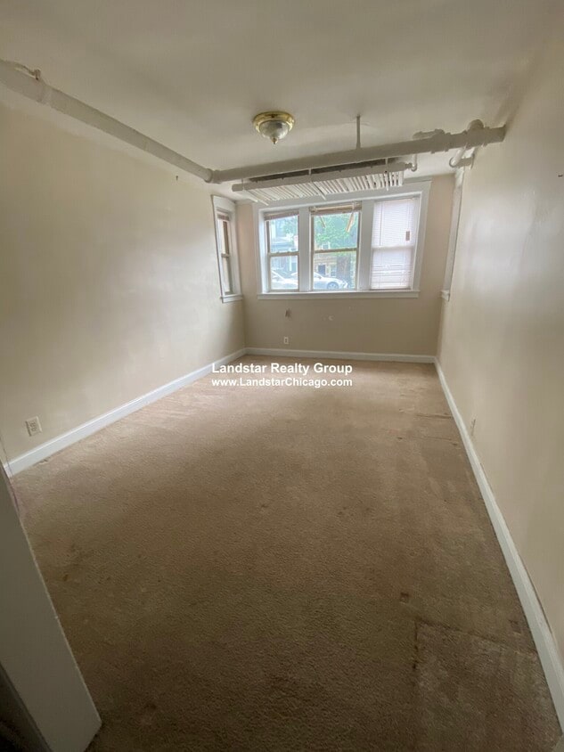 Primary Photo - 3258 W Belle Plaine Ave